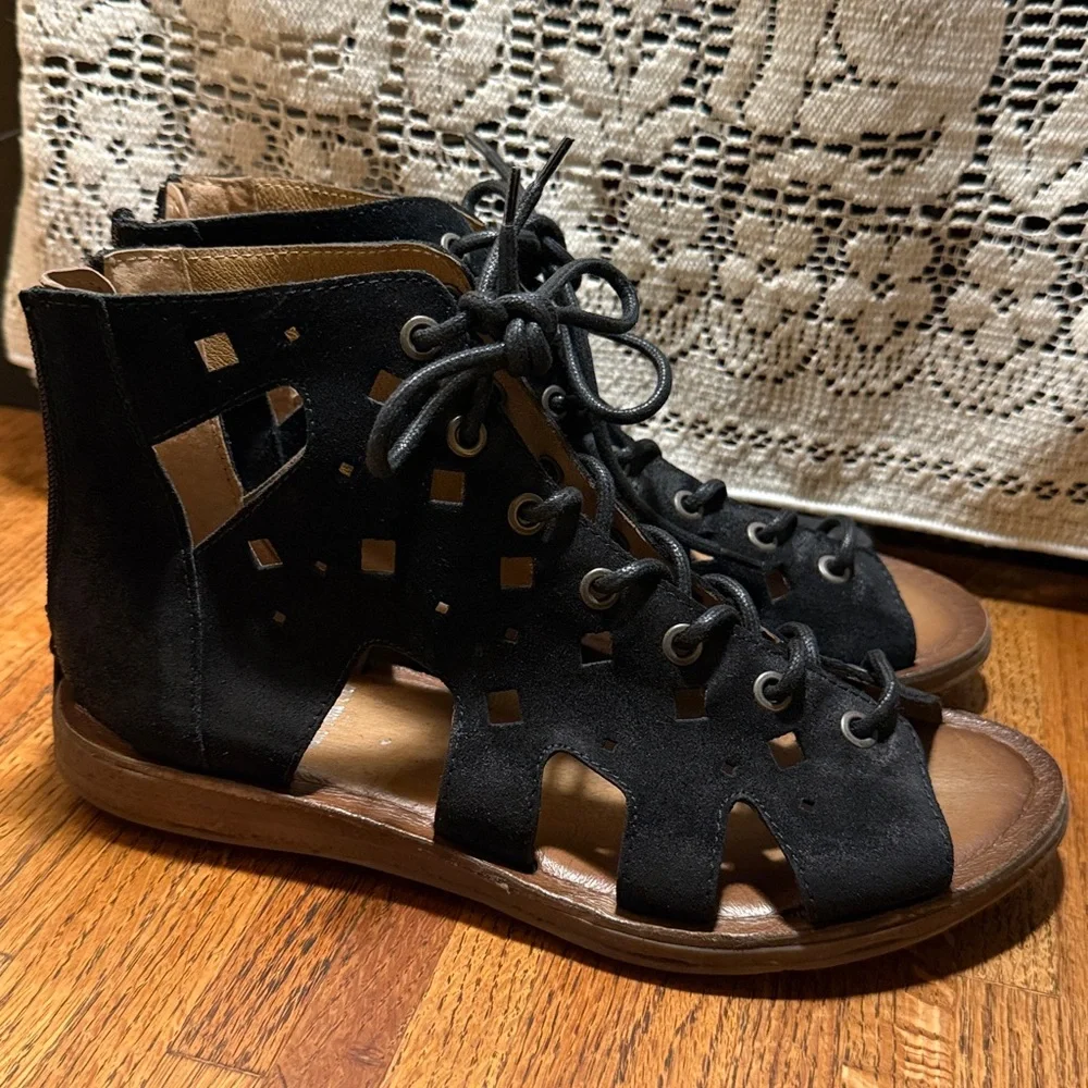 Miz Mooz Florence 279012 Women Black Suede Gladiator Sandals Shoes Sz 39 / 8/8.5 - Picture 3 of 8